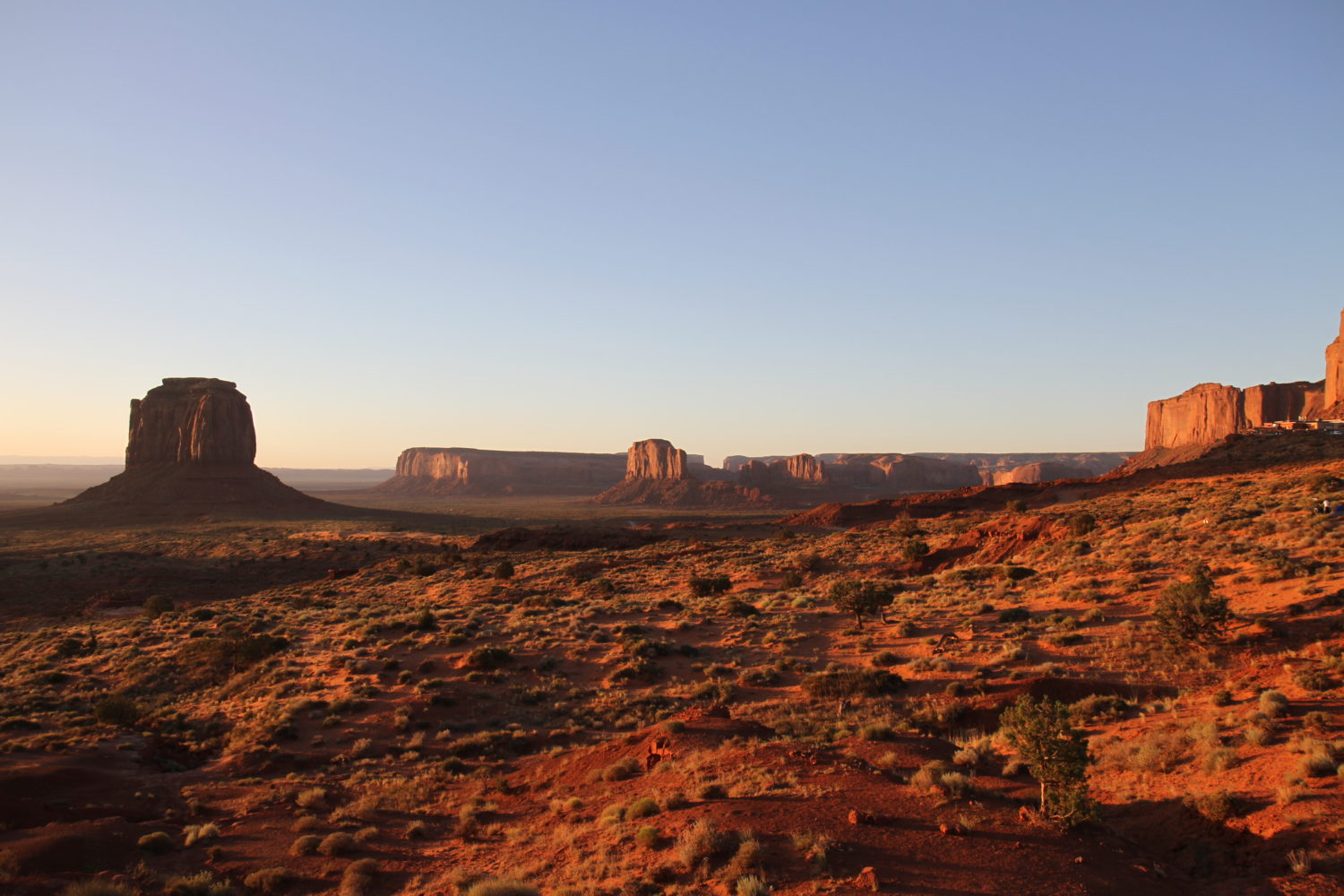 monument valley sunset 