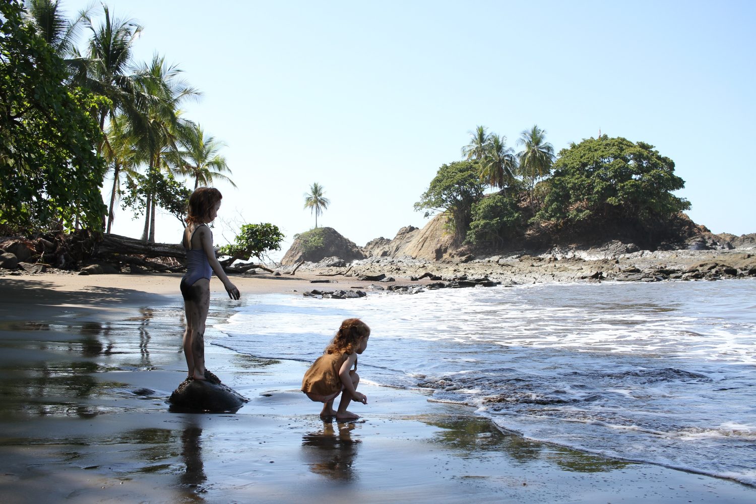 playa dominicalito costa rica