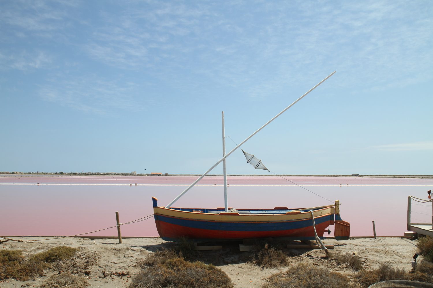 salin de gruissan eau rose