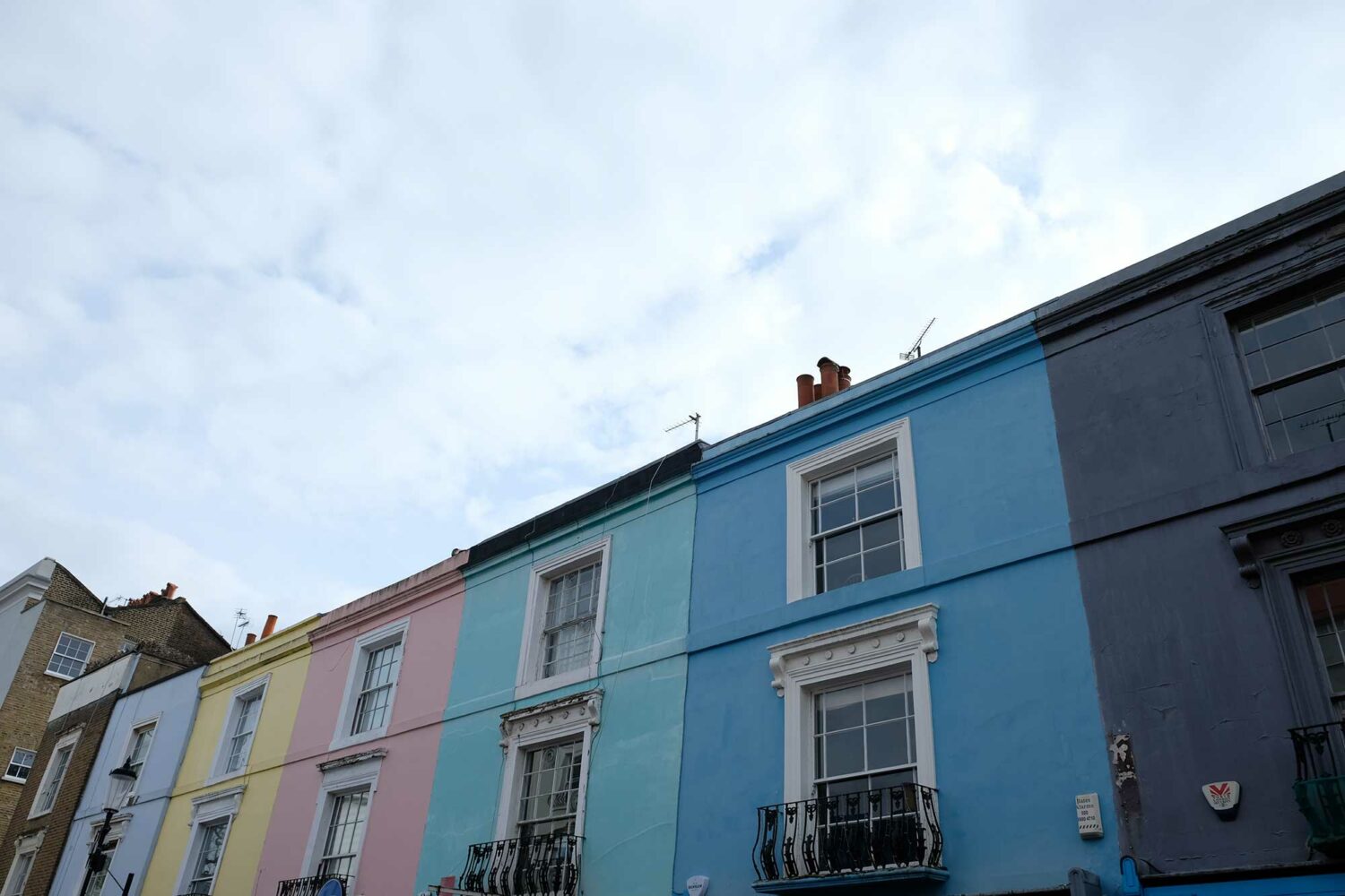 portobello road londres façades de maisons colorées
